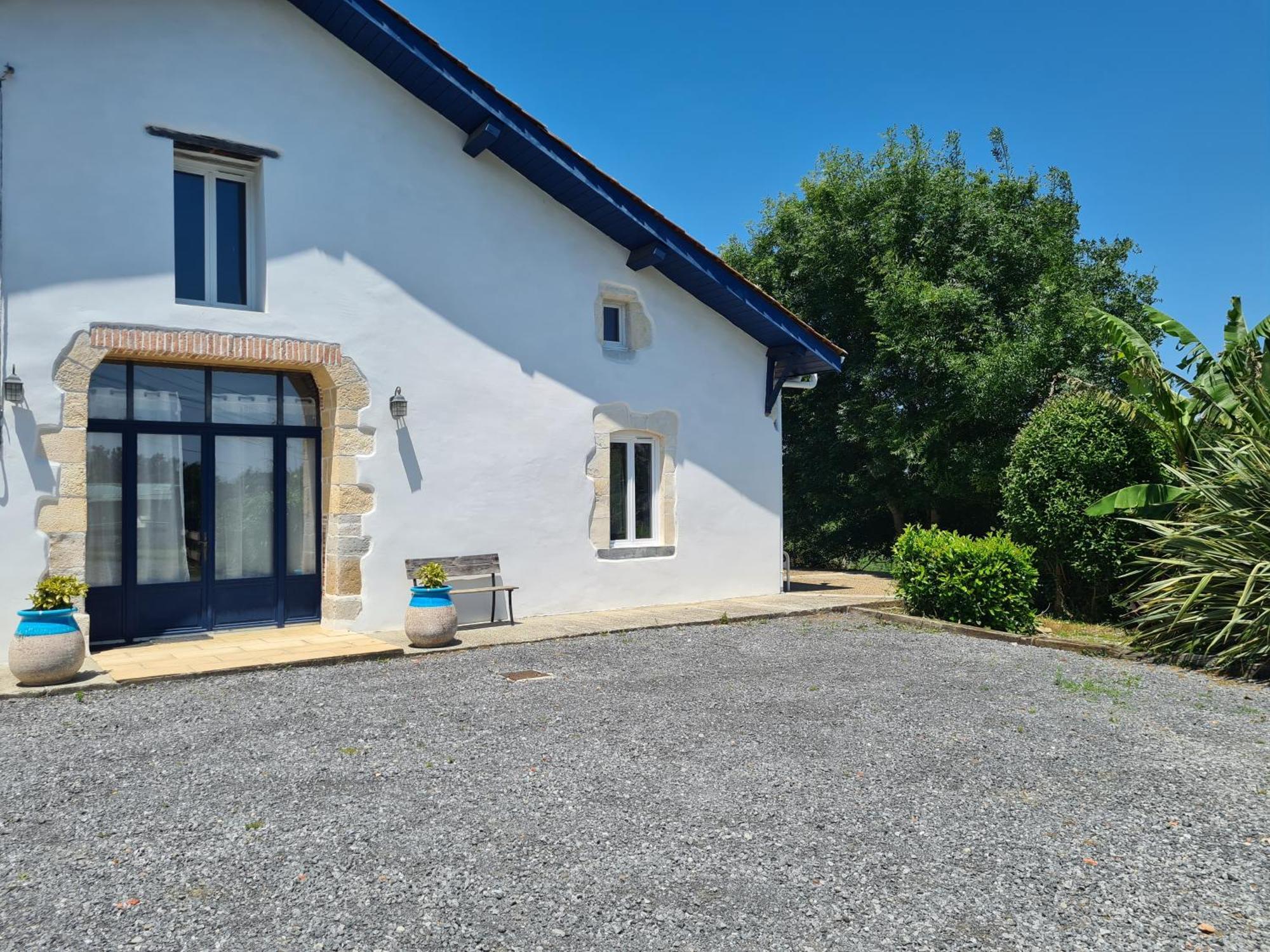 Family Home With Pool Saint-Lon-Les-Mines Extérieur photo